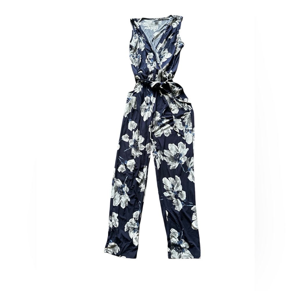 V neck floral jumpsuit